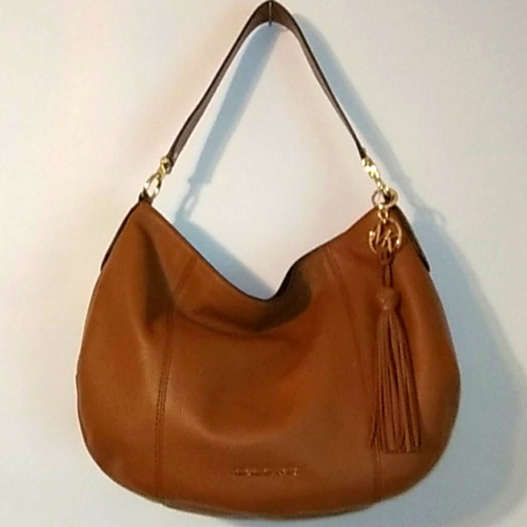 Michael Kors Handbags - MICHAEL KORS Shoulder Bag Purse  Brooke Leather